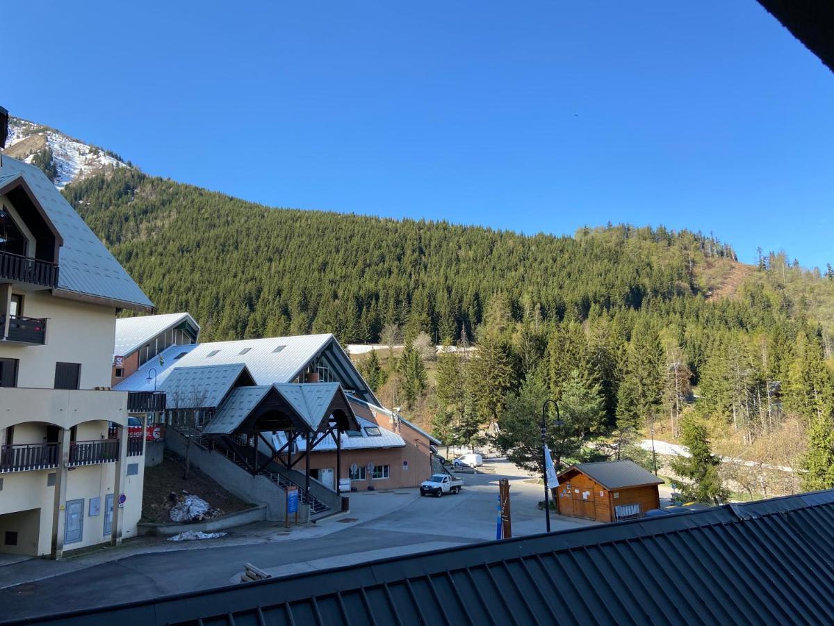 Poutran 2, Studio 4 Personnes Au Pied Des Pistes Avec Grande Terrasse Oz Exterior foto