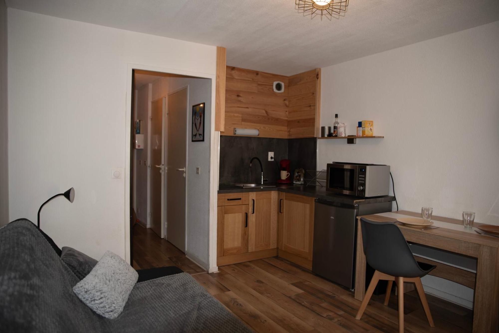 Poutran 2, Studio 4 Personnes Au Pied Des Pistes Avec Grande Terrasse Oz Exterior foto